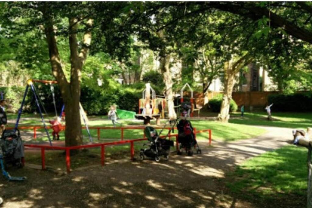 London Double Bedroom Hotel In Tufnell Park With Wifi Экстерьер фото